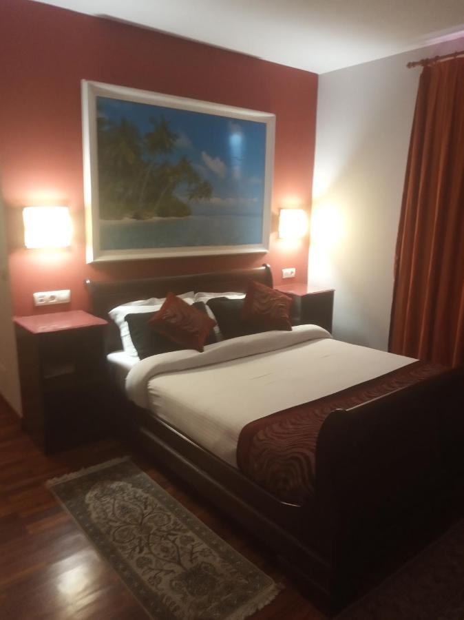Hotel Kerala San Esteban de Pravia Exteriér fotografie